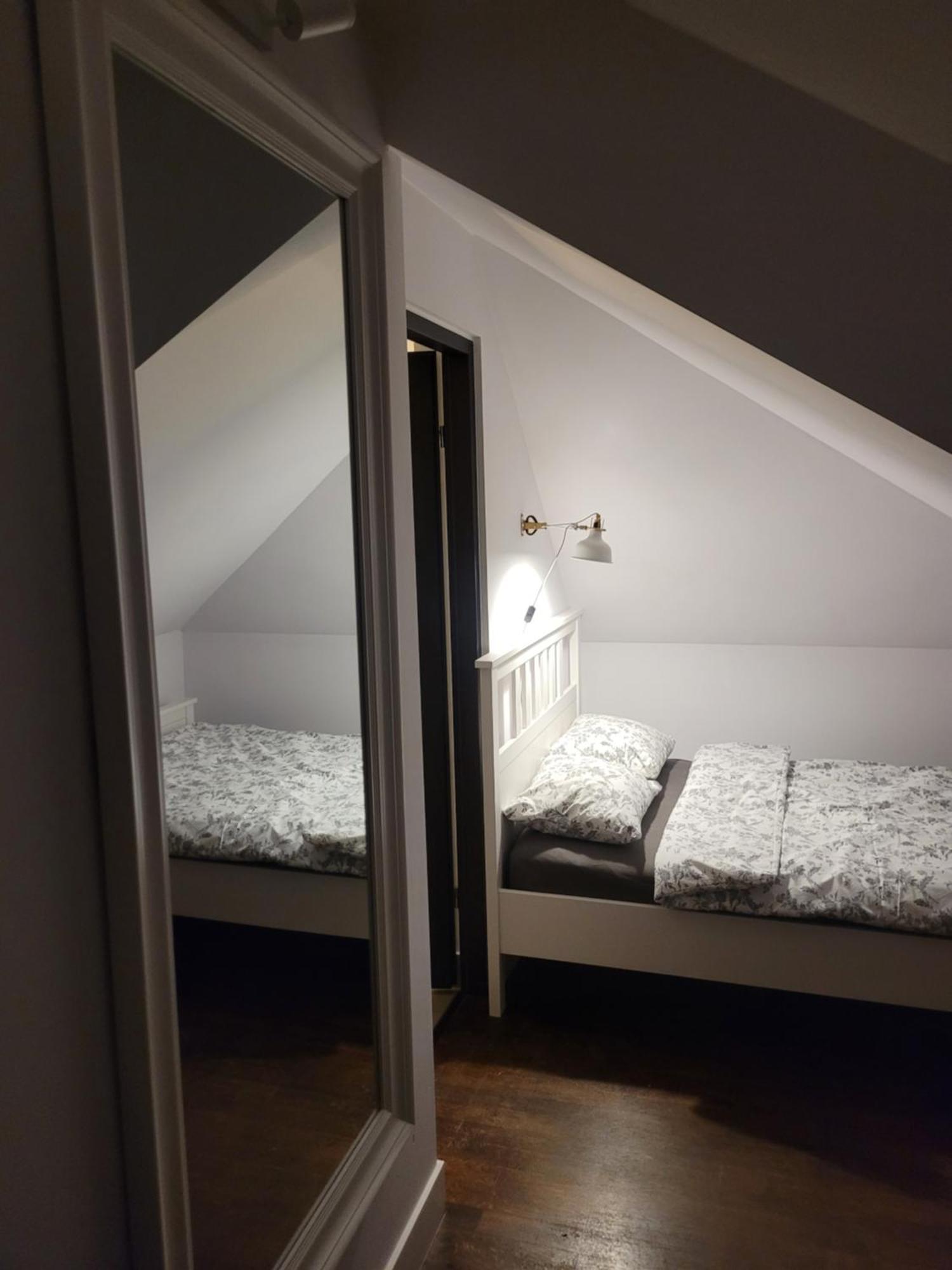 Hubertus Hotell Wola Rzedzinska Rum bild